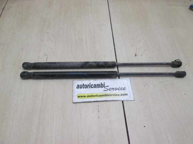 MUELLE DE COMPRESSION GAS OEM N. 9639853880 PIEZAS DE COCHES USADOS CITROEN C3 / PLURIEL (2002 - 09/2005) BENZINA DESPLAZAMIENTO 11 ANOS 2003