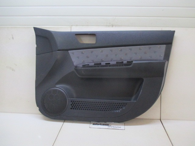 PANEL DE LA PUERTA DELANTERA OEM N. 16978 PANNELLO INTERNO PORTA ANTERIORE PIEZAS DE COCHES USADOS HYUNDAI GETZ (2002 - 02/2006) BENZINA DESPLAZAMIENTO 11 ANOS 2005