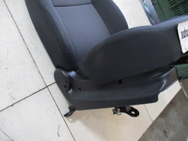 ASIENTO DELANTERO DERECHO OEM N. 55439 SEDILE ANTERIORE DESTRO TESSUTO PIEZAS DE COCHES USADOS CHEVROLET AVEO T250 (2006 - 2011) BENZINA/GPL DESPLAZAMIENTO 12 ANOS 2011