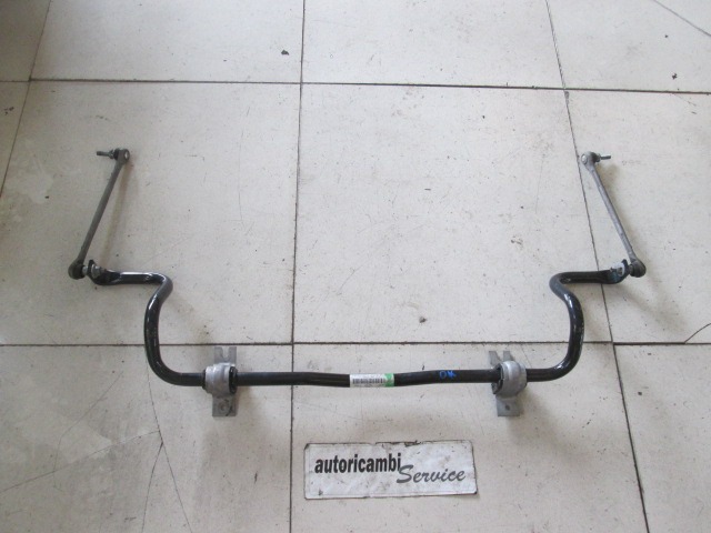 ESTABILIZADOR DELANTERO OEM N. 546118023R PIEZAS DE COCHES USADOS RENAULT MEGANE MK3 BER/SPORTOUR/ESTATE (2009 - 2015) DIESEL DESPLAZAMIENTO 15 ANOS 2010