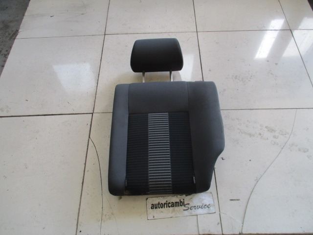 RESPALDO DEL ASIENTO TRASERO OEM N. 23207 SCHIENALE SDOPPIATO POSTERIORE TESSUTO PIEZAS DE COCHES USADOS VOLKSWAGEN POLO (2005 - 10/2009) BENZINA DESPLAZAMIENTO 12 ANOS 2009