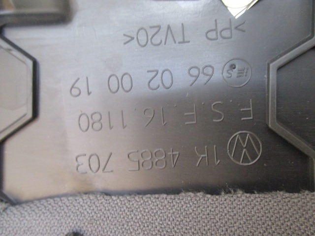 ASIENTOS LATERALES LETONES ASIENTOS TRASEROS TELA OEM N. 1K4885703 PIEZAS DE COCHES USADOS VOLKSWAGEN GOLF MK5 BER/SW (02/2004-11/2008) DIESEL DESPLAZAMIENTO 19 ANOS 2004