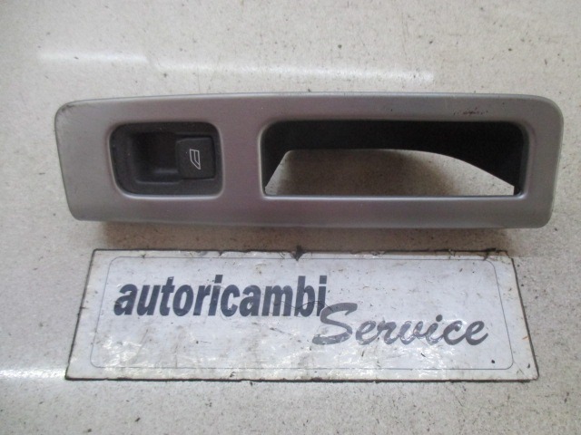 PANEL TRASERO OEM N. 8663819 PIEZAS DE COCHES USADOS VOLVO V50 (2004 - 05/2007) DIESEL DESPLAZAMIENTO 20 ANOS 2005