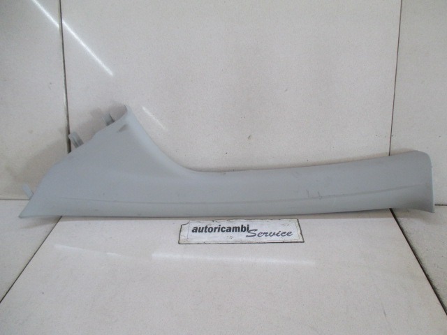 REVESTIMIENTO A- / B- / C-COLUMNA OEM N. 8V41-S03199 PIEZAS DE COCHES USADOS FORD KUGA (05/2008 - 2012) DIESEL DESPLAZAMIENTO 20 ANOS 2012