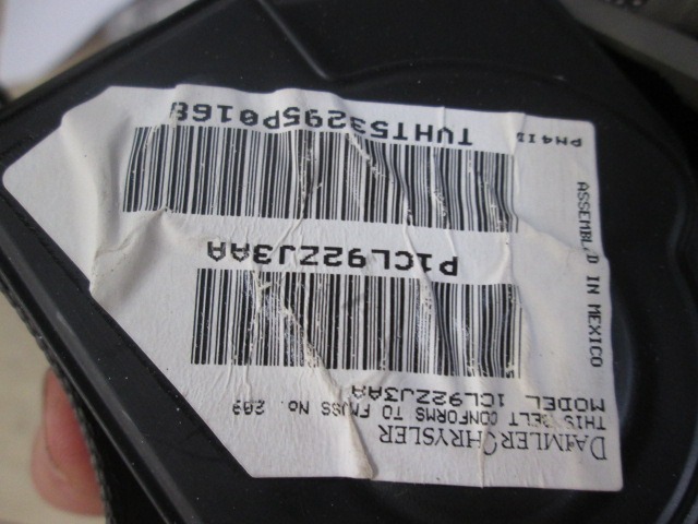 CINTUR?N DE SEGURIDAD OEM N. PICL92ZJ3AA PIEZAS DE COCHES USADOS JEEP GRAND CHEROKEE (05/2005-08/2008) DIESEL DESPLAZAMIENTO 30 ANOS 2006