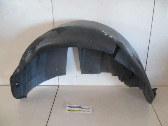 RECUBRIMIENTO, CUBRERRUEDA, TRASERO OEM N. 9637758880 PIEZAS DE COCHES USADOS CITROEN C3 / PLURIEL (2002 - 09/2005) DIESEL DESPLAZAMIENTO 14 ANOS 2004