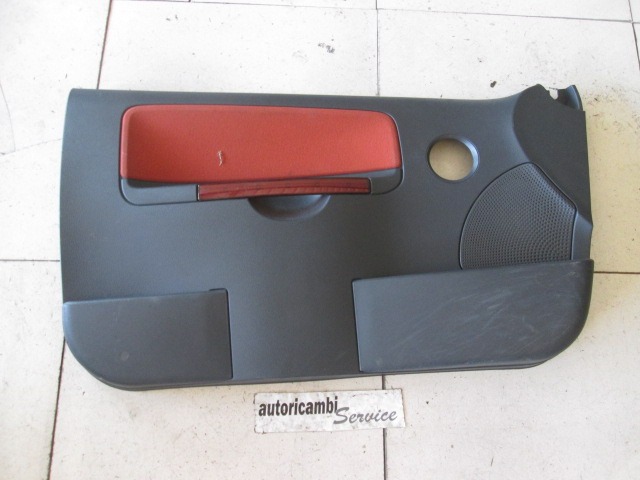 PANEL DE LA PUERTA DELANTERA OEM N. 17330 PANNELLO INTERNO PORTA ANTERIORE PIEZAS DE COCHES USADOS CITROEN C2 (2004 - 2009) BENZINA DESPLAZAMIENTO 11 ANOS 2005