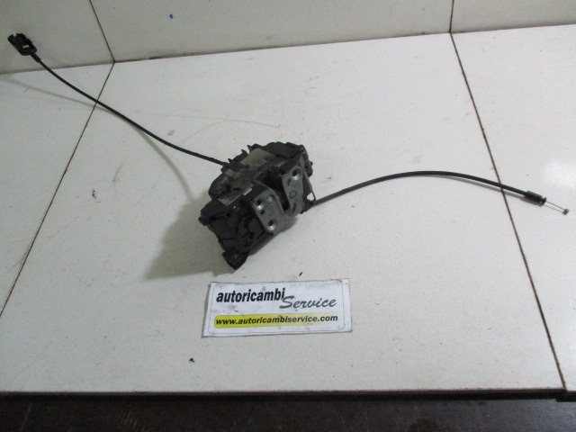 CIERRE CENTRAL TRASERO DERECHO DE LA PUERTA OEM N. 8200300129 PIEZAS DE COCHES USADOS RENAULT CLIO (2005 - 05/2009) DIESEL DESPLAZAMIENTO 15 ANOS 2007