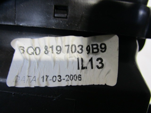 SALIDA DE AIRE OEM N. 6Q08197039B9 PIEZAS DE COCHES USADOS VOLKSWAGEN POLO (2005 - 10/2009) DIESEL DESPLAZAMIENTO 14 ANOS 2006