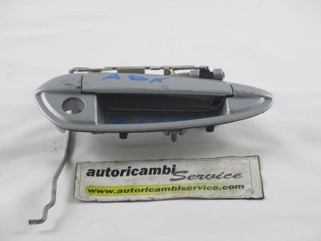 MANIJA DE LA PUERTA DELANTERA DERECHA OEM N. 735470864 PIEZAS DE COCHES USADOS FIAT GRANDE PUNTO 199 (2005 - 2012) DIESEL DESPLAZAMIENTO 13 ANOS 2005