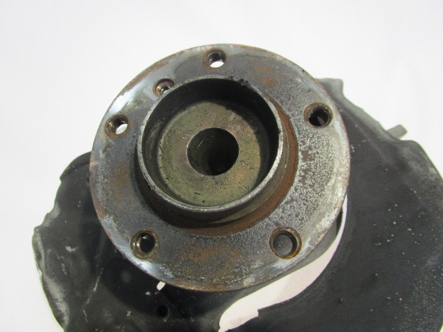 SOPORTE GIRATORIO DERECHO / CUBO DE RUEDA CON APOYO, DELANTERO OEM N. 31216760954 PIEZAS DE COCHES USADOS BMW SERIE 5 E60 E61 (2003 - 2010) DIESEL DESPLAZAMIENTO 30 ANOS 2005