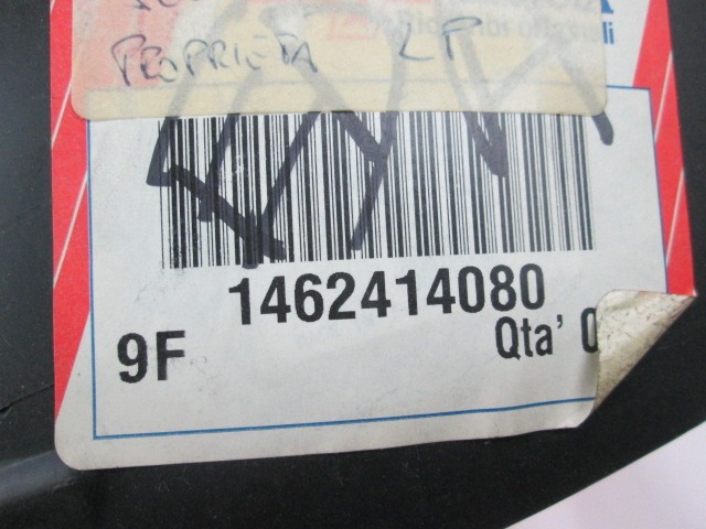 RECUBRIMIENTO, CUBRERRUEDA, TRASERO OEM N. 1462414080 PIEZAS DE COCHES USADOS FIAT SCUDO (1995 - 2004) DIESEL DESPLAZAMIENTO 20 ANOS 2000