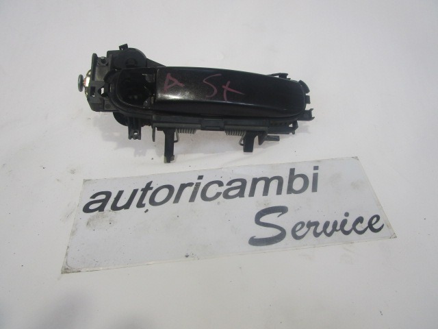 MANIJA DE LA PUERTA DELANTERA IZQUIERDA OEM N. 8E1837207 PIEZAS DE COCHES USADOS AUDI A3 8P 8PA 8P1 (2003 - 2008)DIESEL DESPLAZAMIENTO 20 ANOS 2006