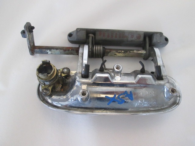 MANIJA DE LA PUERTA DELANTERA IZQUIERDA OEM N. 60609553 PIEZAS DE COCHES USADOS ALFA ROMEO 166 936 (1998 - 2003) DIESEL DESPLAZAMIENTO 24 ANOS 2001