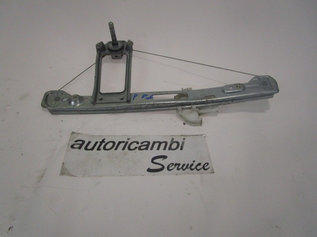 SISTEMA DE ELEVACI?N MANUAL DE LA VENTANA TRASERA OEM N. XS41-A27000-AN PIEZAS DE COCHES USADOS FORD FOCUS  BER/SW (2001-2005) BENZINA DESPLAZAMIENTO 16 ANOS 2002