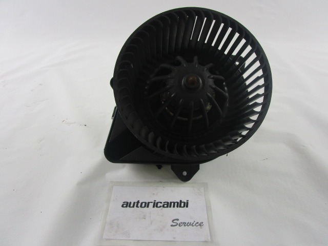 VENTILADOR OEM N. 77362775 PIEZAS DE COCHES USADOS LANCIA MUSA MK2 350 (09/2007 - 8/2013) BENZINA/GPL DESPLAZAMIENTO 14 ANOS 2010