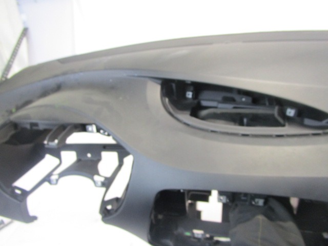 SALPICADERO OEM N. 847101J220RY PIEZAS DE COCHES USADOS HYUNDAI I20 MK1 RESTYLING PB (2012 - 2014) DIESEL DESPLAZAMIENTO 11 ANOS 2013