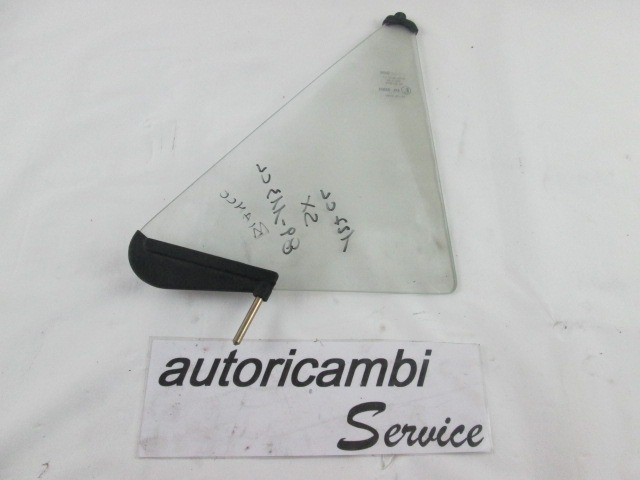 CRISTAL DE PUERTA COMPACTO IZQUIERDA OEM N.  PIEZAS DE COCHES USADOS FIAT 127 (1971 - 1987)BENZINA DESPLAZAMIENTO 9 ANOS 1977