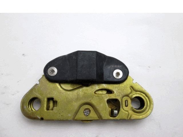 CERRADURA,TAPA PORTAMALET. OEM N.  PIEZAS DE COCHES USADOS ALFA ROMEO ALFETTA 116 (1972 - 1984)BENZINA DESPLAZAMIENTO 18 ANOS 1972