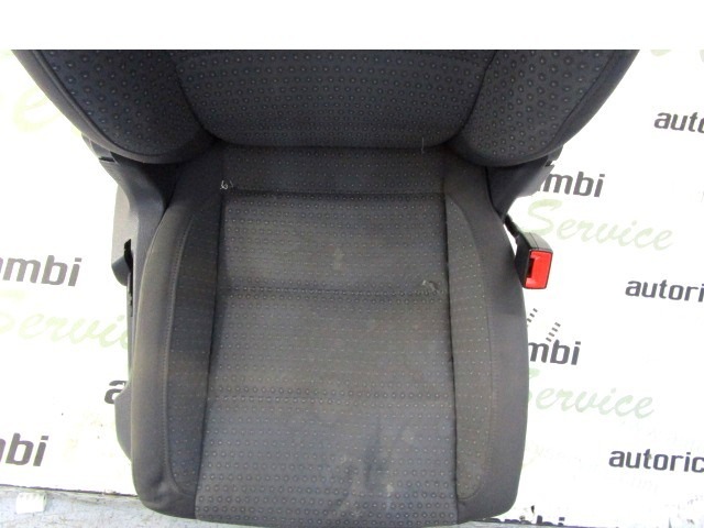 ASIENTO DELANTERO DERECHO OEM N. 17768 SEDILE ANTERIORE DESTRO TESSUTO PIEZAS DE COCHES USADOS VOLKSWAGEN TOURAN 1T1 (2003 - 11/2006) DIESEL DESPLAZAMIENTO 19 ANOS 2005