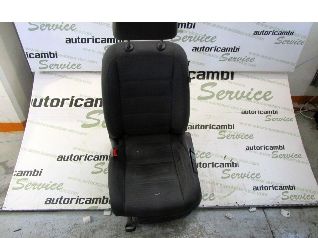 ASIENTO DELANTERO IZQUIERDA OEM N. 17768 210 SEDILE ANTERIORE SINISTRO TESSUTO PIEZAS DE COCHES USADOS VOLKSWAGEN TOURAN 1T1 (2003 - 11/2006) DIESEL DESPLAZAMIENTO 19 ANOS 2005