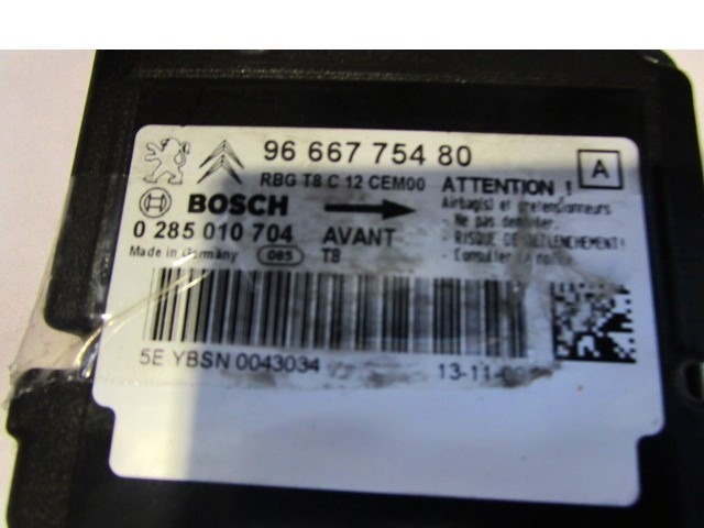 KIT AIRBAG COMPLETA OEM N. 31737 KIT AIRBAG COMPLETO PIEZAS DE COCHES USADOS PEUGEOT 5008 (2009 - 2013) DIESEL DESPLAZAMIENTO 16 ANOS 2010