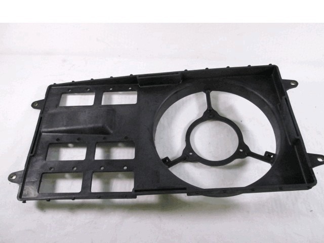 RADIADOR OEM N. 0003945685  PIEZAS DE COCHES USADOS SEAT IBIZA MK1 (1984 - 1993)BENZINA DESPLAZAMIENTO 12 ANOS 1985