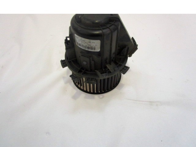 VENTILADOR OEM N. L5771000 PIEZAS DE COCHES USADOS CITROEN C5 MK2 /TOURER/CROSS TOURER (2008 - 2017) DIESEL DESPLAZAMIENTO 20 ANOS 2011