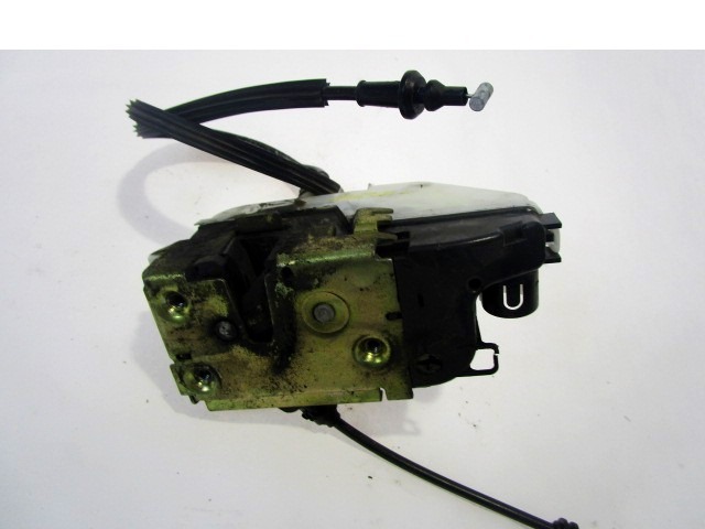 BLOQUEO CENTRAL DE LA PUERTA DELANTERA DERECHA OEM N. 9136P9 PIEZAS DE COCHES USADOS CITROEN C3 / PLURIEL (09/2005 - 11/2010) DIESEL DESPLAZAMIENTO 14 ANOS 2006