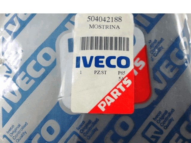 LISTON PARACHOQUES DELANT OEM N.  PIEZAS DE COCHES USADOS IVECO EUROCARGO (2002 - 2008)DIESEL DESPLAZAMIENTO 39 ANOS 2003