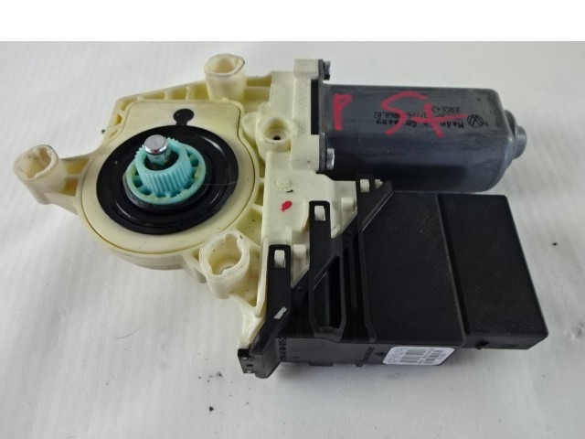 MOTOR DE LA VENTANA DE LA PUERTA TRASERA OEM N. 3C9959703 PIEZAS DE COCHES USADOS VOLKSWAGEN PASSAT B6 3C BER/SW (2005 - 09/2010)  DIESEL DESPLAZAMIENTO 20 ANOS 2006