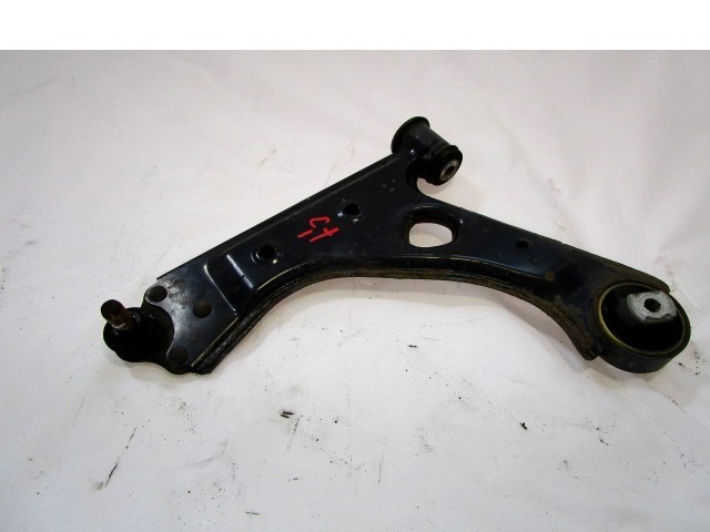 BRAZO TRANSVERSAL IZQUIERDA DELANTERO  OEM N. 51895367 PIEZAS DE COCHES USADOS FIAT GRANDE PUNTO 199 (2005 - 2012) DIESEL DESPLAZAMIENTO 13 ANOS 2009