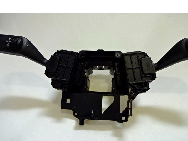 UNIDAD INTERRUPTORES ?RBOL DE DIRECCI?N OEM N. 3M5T-09APR27B PIEZAS DE COCHES USADOS FORD KUGA (05/2008 - 2012) DIESEL DESPLAZAMIENTO 20 ANOS 2009