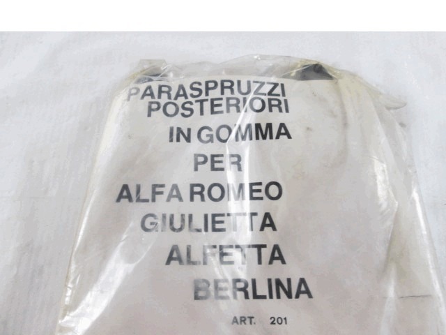 RECUBRIMIENTO, CUBRERRUEDA, TRASERO OEM N.  PIEZAS DE COCHES USADOS ALFA ROMEO GIULIETTA 116 (1977 - 1985)BENZINA DESPLAZAMIENTO 16 ANOS 1977