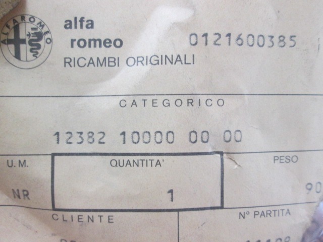 PARRILLA DEL COCHE OEM N. 1,23821E+13 PIEZAS DE COCHES USADOS ALFA ROMEO GIULIETTA 116 (1977 - 1985)BENZINA DESPLAZAMIENTO 16 ANOS 1977