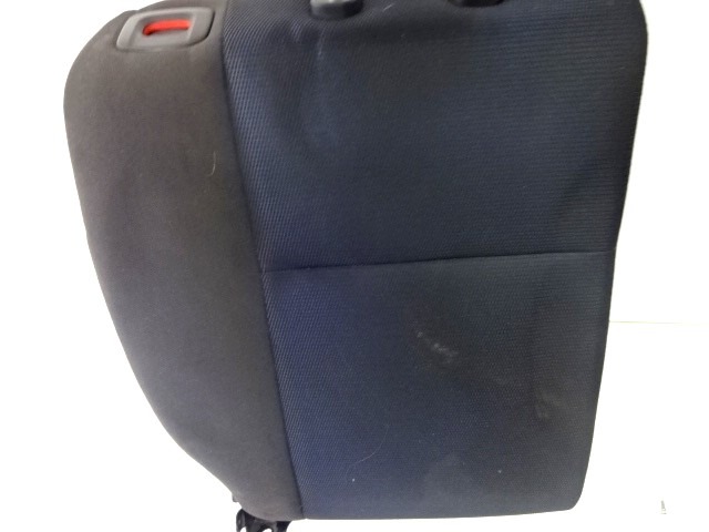 RESPALDO DEL ASIENTO TRASERO OEM N. 18936 SCHIENALE SDOPPIATO POSTERIORE TESSUTO PIEZAS DE COCHES USADOS FORD FOCUS BER/SW (2005 - 2008) DIESEL DESPLAZAMIENTO 18 ANOS 2006