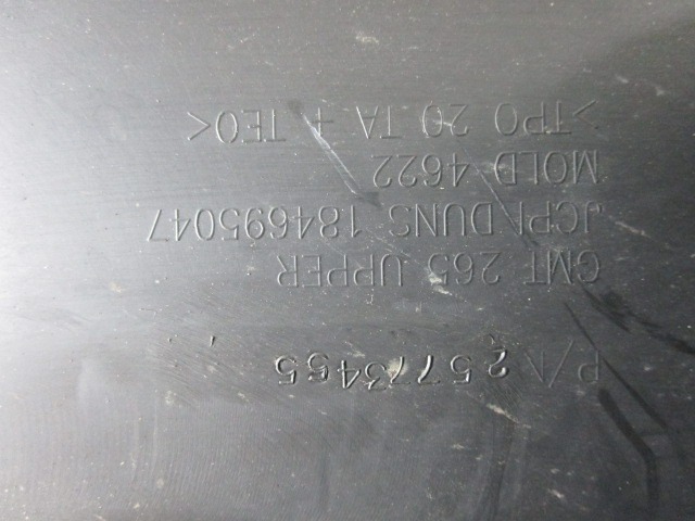 RECUBRIMIENTO FALD?N OEM N. 25773455 PIEZAS DE COCHES USADOS CADILLAC SRX (2004 - 2009) BENZINA DESPLAZAMIENTO 36 ANOS 2005