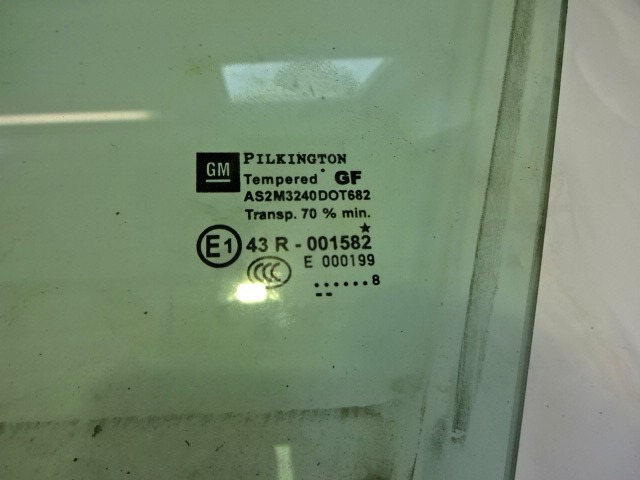 CRISTAL DE PUERTA, DELANTERA IZQUIERDA OEM N. 93183266 PIEZAS DE COCHES USADOS OPEL ASTRA H RESTYLING L48 L08 L35 L67 5P/3P/SW (2007 - 2009) DIESEL DESPLAZAMIENTO 19 ANOS 2008