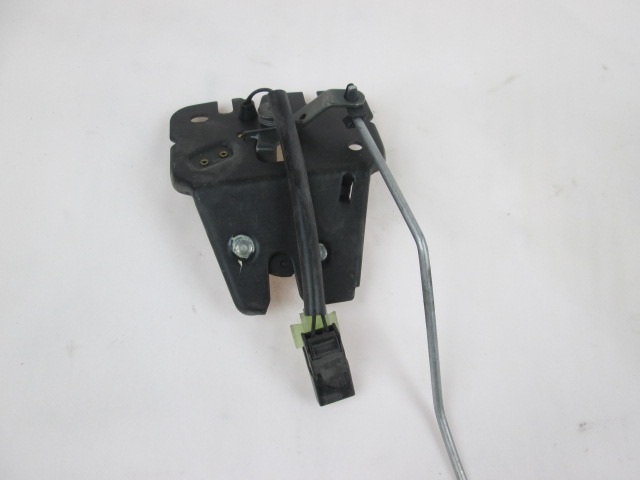 CERRADURA,TAPA PORTAMALET. OEM N. 60669338 PIEZAS DE COCHES USADOS ALFA ROMEO 156 932 BER/SW (1997 - 03/2000)DIESEL DESPLAZAMIENTO 19 ANOS 1997