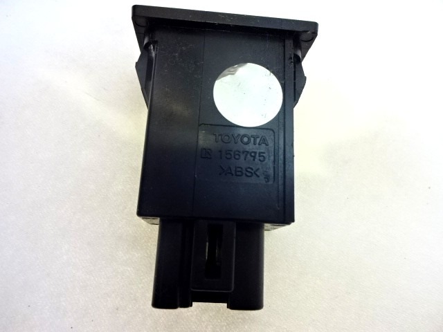 INTERRUPTORES DIVERSOS OEM N. 156795 PIEZAS DE COCHES USADOS TOYOTA AVENSIS BER/SW (2003 - 2008)DIESEL DESPLAZAMIENTO 20 ANOS 2007