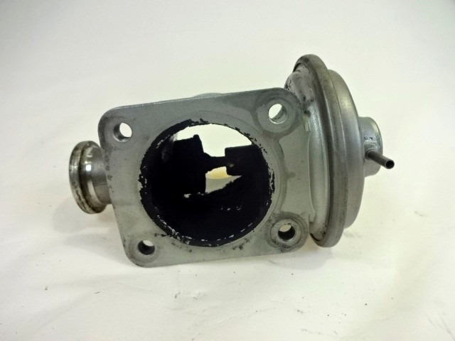 V?LVULA EGR OEM N. 72826400  PIEZAS DE COCHES USADOS BMW SERIE X5 E53 (1999 - 2003)DIESEL DESPLAZAMIENTO 30 ANOS 2003