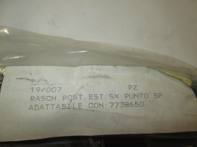 LIST?N CRISTAL LATERAL OEM N. 7738650 PIEZAS DE COCHES USADOS FIAT PUNTO 176 MK1 (1993 - 08/1999) BENZINA DESPLAZAMIENTO 11 ANOS 1998