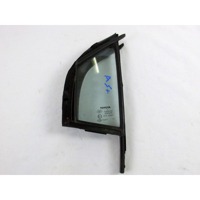 CRISTAL DE PUERTA COMPACTO IZQUIERDA OEM N. 681260D010 PIEZAS DE COCHES USADOS TOYOTA YARIS (2009 - 2011)BENZINA DESPLAZAMIENTO 10 ANOS 2011