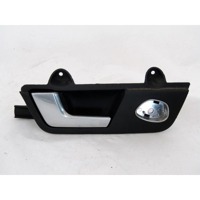 8E0839019C27X MANIGLIA INTERNA PORTA POSTERIORE SINISTRA AUDI A4 8E SW 1.9 D 96KW 5M 5P (2001) RICAMBIO USATO 