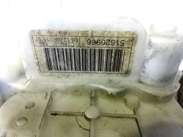 BLOQUEO CENTRAL DE LA PUERTA DELANTERA DERECHA OEM N. 51826966 PIEZAS DE COCHES USADOS FIAT PANDA 169 (2003 - 08/2009) BENZINA/METANO DESPLAZAMIENTO 12 ANOS 2008