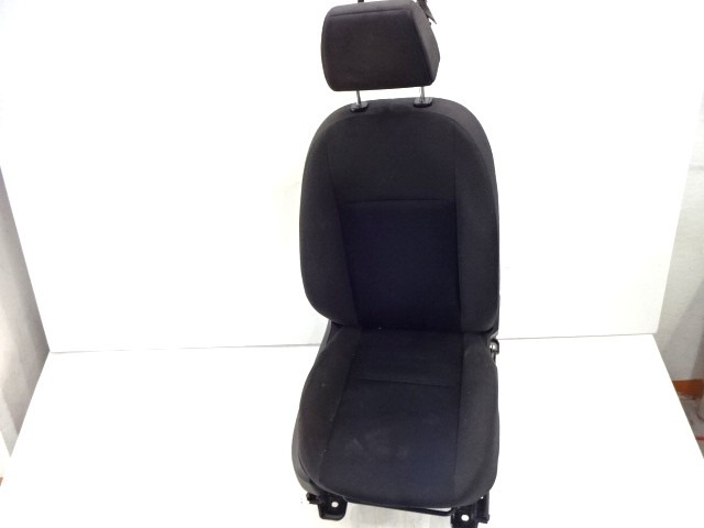 ASIENTO DELANTERO DERECHO OEM N. 18519 SEDILE ANTERIORE DESTRO TESSUTO PIEZAS DE COCHES USADOS FORD FOCUS BER/SW (2005 - 2008) DIESEL DESPLAZAMIENTO 16 ANOS 2006