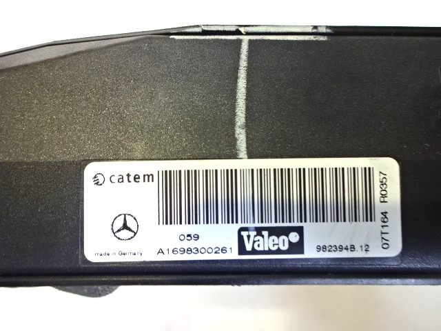 CALEFACTOR AUXILIAR OEM N. A1698300261 PIEZAS DE COCHES USADOS MERCEDES CLASSE R W251 (2005 - 2010)DIESEL DESPLAZAMIENTO 30 ANOS 2007