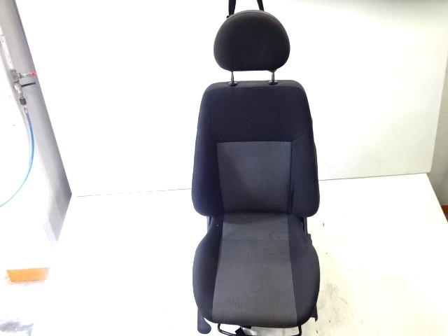 ASIENTO DELANTERO IZQUIERDA OEM N. 17204 122 SEDILE ANTERIORE SINISTRO TESSUTO PIEZAS DE COCHES USADOS OPEL MERIVA A (2003 - 2006) BENZINA DESPLAZAMIENTO 16 ANOS 2003