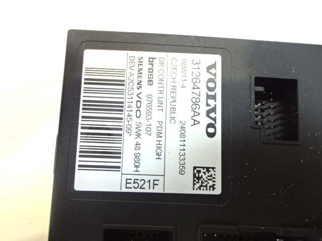 MOTOR DEL PARABRISAS DE LA PUERTA DELANTERA. OEM N. 31253904 31253904 PIEZAS DE COCHES USADOS VOLVO C70 MRK2 (2006 - 2013)DIESEL DESPLAZAMIENTO 20 ANOS 2009