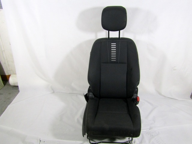 ASIENTO DELANTERO DERECHO OEM N. 31536 SEDILE ANTERIORE DESTRO TESSUTO PIEZAS DE COCHES USADOS RENAULT MEGANE MK3 BER/SPORTOUR/ESTATE (2009 - 2015) DIESEL DESPLAZAMIENTO 15 ANOS 2011